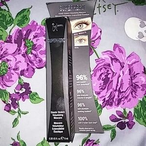 It Cosmetics Mascara SUPERHERO BNIB